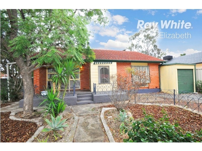 8 Mannington Road, Elizabeth Park SA 5113