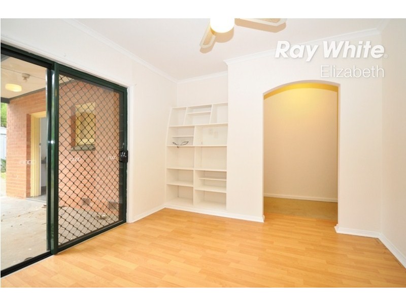 8 Mannington Road, Elizabeth Park SA 5113