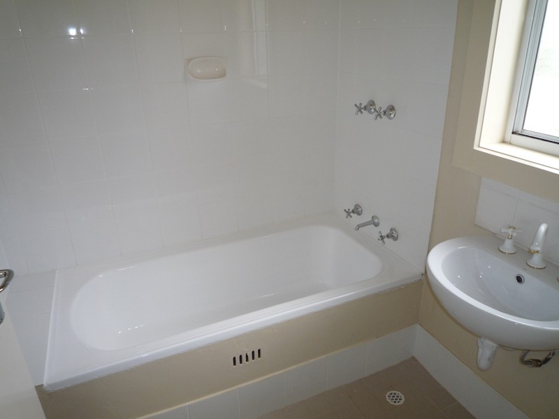 19 Burcombe Street, Elizabeth Vale SA 5112