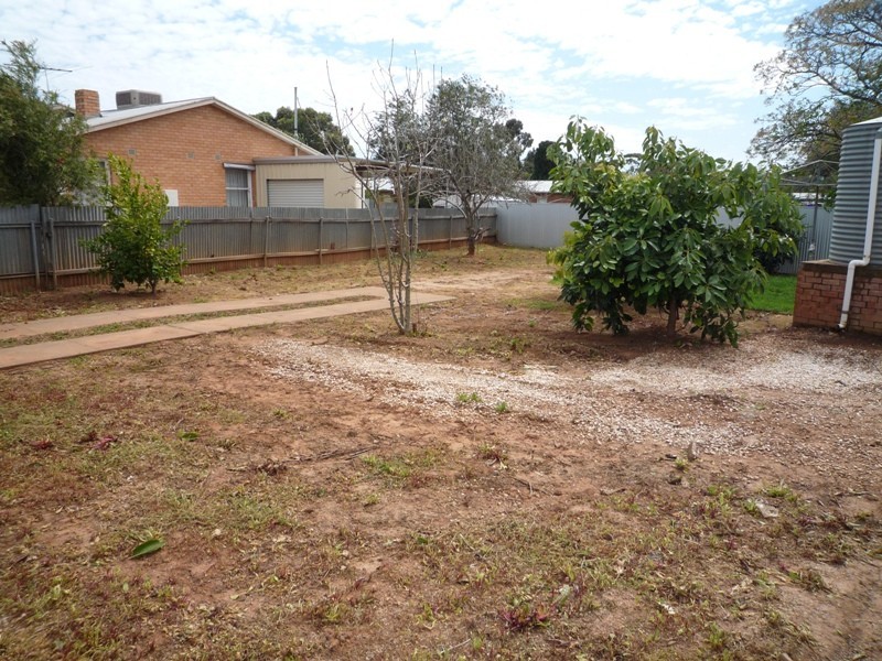 19 Burcombe Street, Elizabeth Vale SA 5112