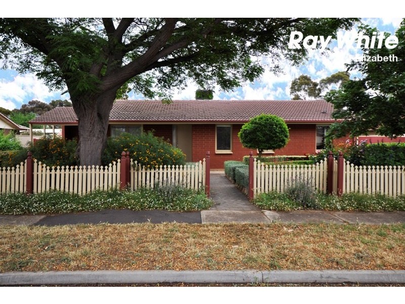 6 Palari Crescent, Munno Para SA 5115