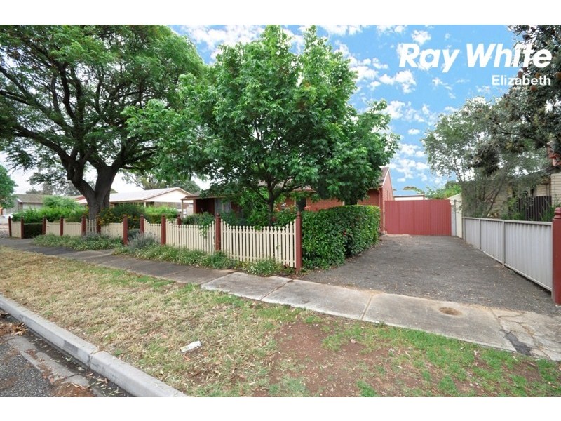 6 Palari Crescent, Munno Para SA 5115