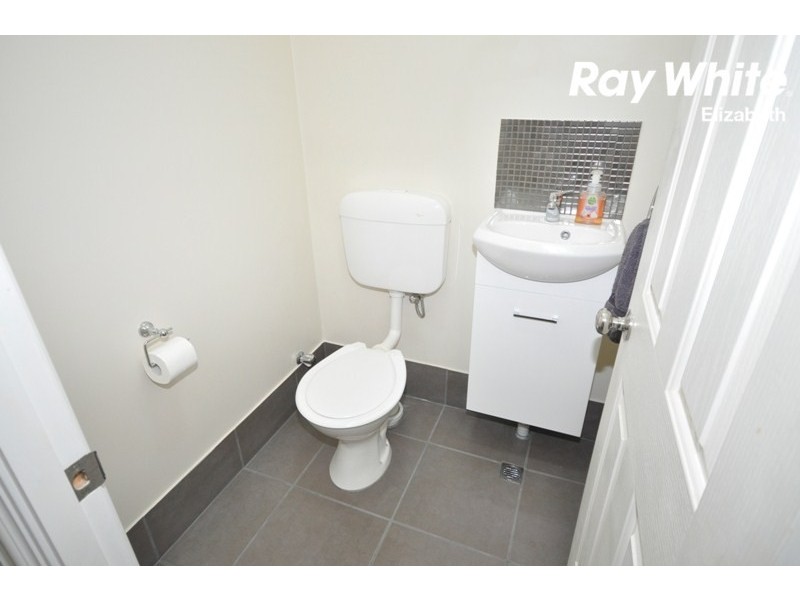 6 Palari Crescent, Munno Para SA 5115