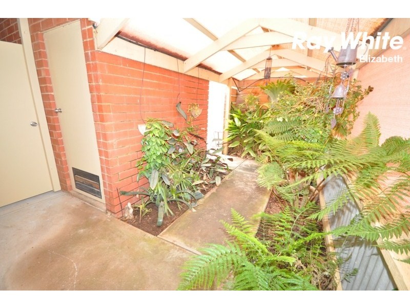 6 Palari Crescent, Munno Para SA 5115