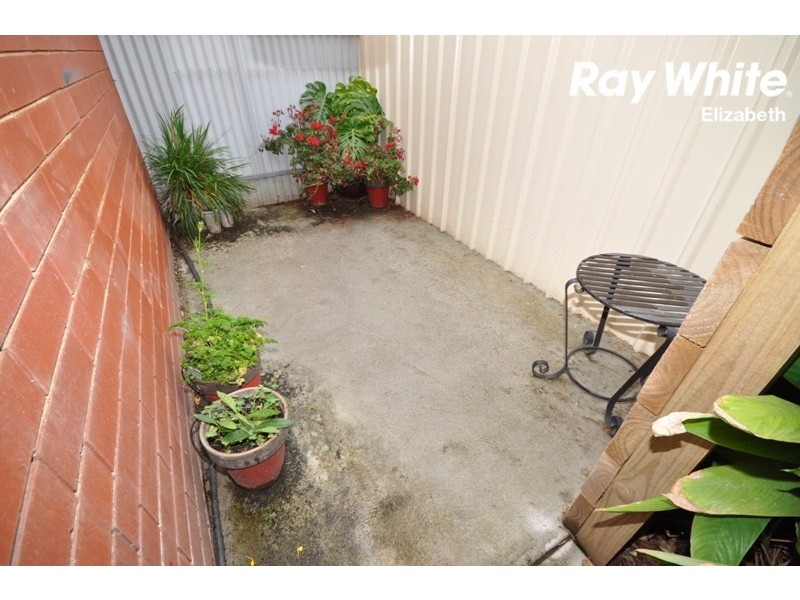 6 Palari Crescent, Munno Para SA 5115