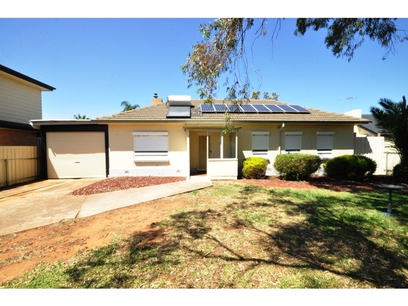 18 Siddal Rd, Elizabeth Vale SA 5112