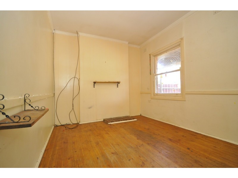 16 Johnston Road, Elizabeth Downs SA 5113