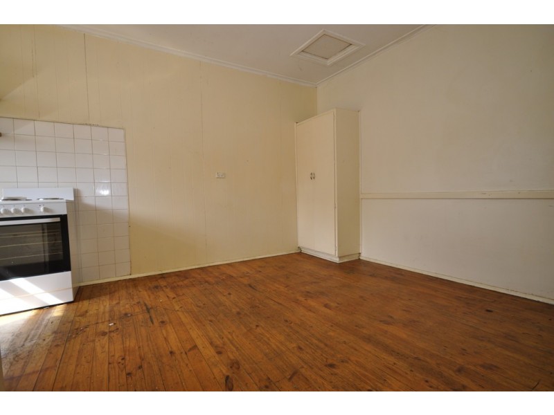 16 Johnston Road, Elizabeth Downs SA 5113