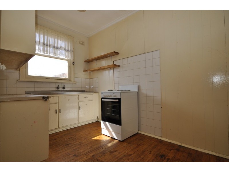 16 Johnston Road, Elizabeth Downs SA 5113