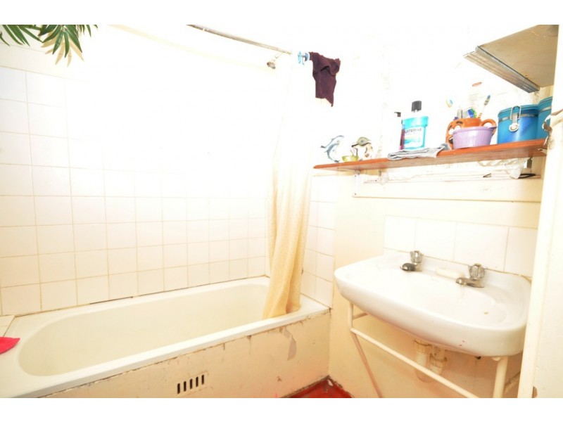 16 Johnston Road, Elizabeth Downs SA 5113