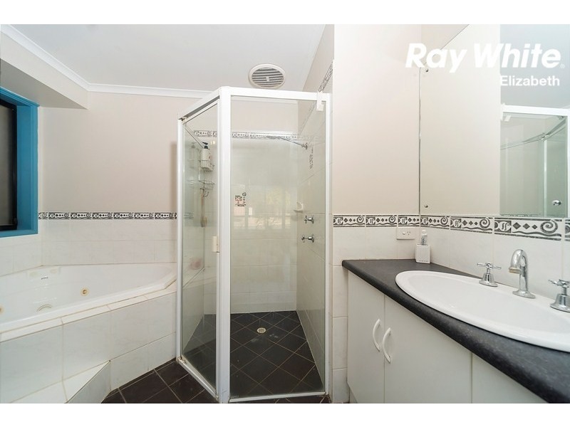 12 Everard Avenue, Andrews Farm SA 5114