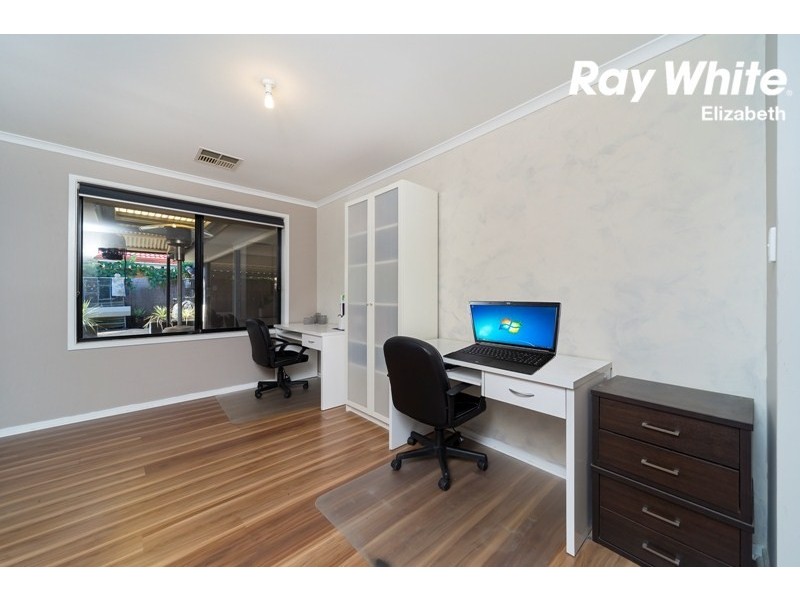 12 Everard Avenue, Andrews Farm SA 5114