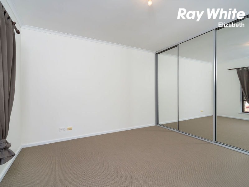 9 President Avenue, Andrews Farm SA 5114