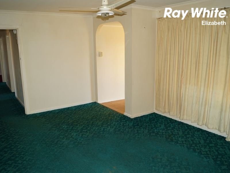 26 Beckington Street, Elizabeth Downs SA 5113