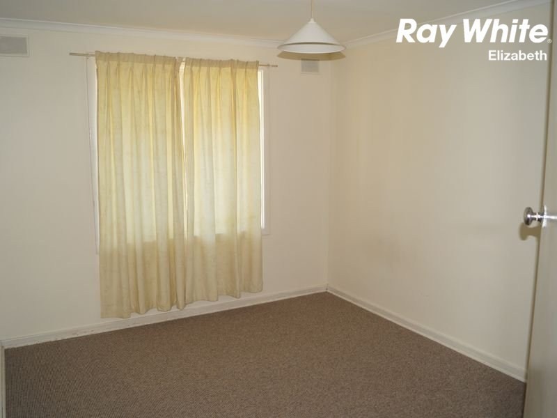 26 Beckington Street, Elizabeth Downs SA 5113