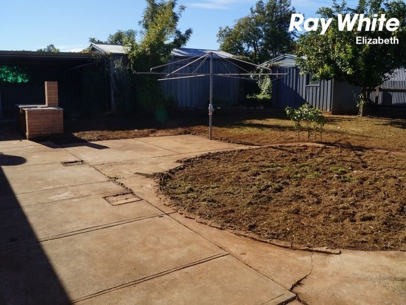 26 Beckington Street, Elizabeth Downs SA 5113