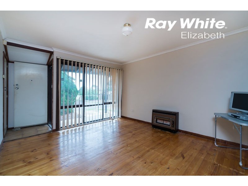 10 Fuller Crescent, Elizabeth East SA 5112