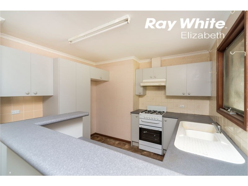 10 Fuller Crescent, Elizabeth East SA 5112