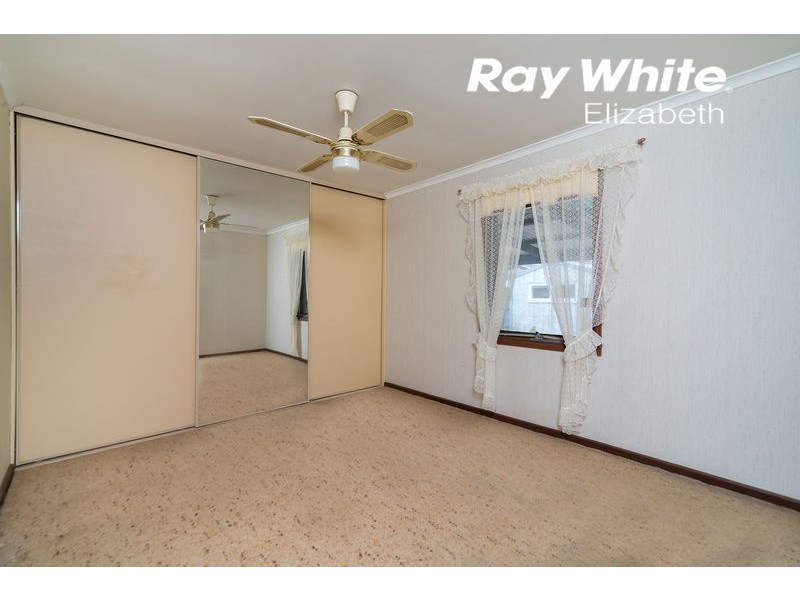 10 Fuller Crescent, Elizabeth East SA 5112