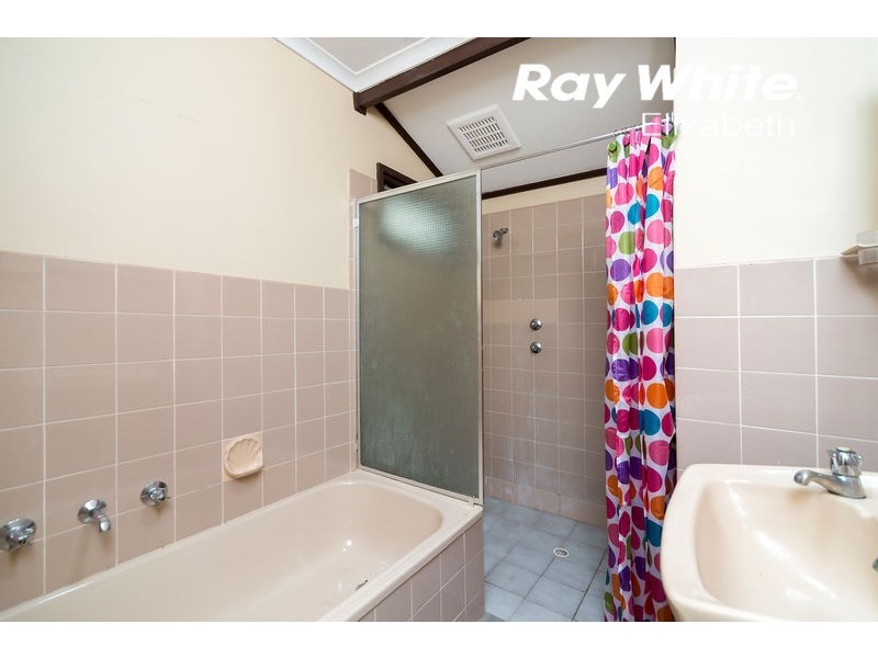 10 Fuller Crescent, Elizabeth East SA 5112