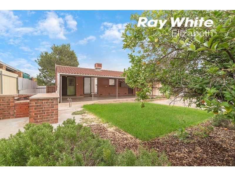 10 Fuller Crescent, Elizabeth East SA 5112