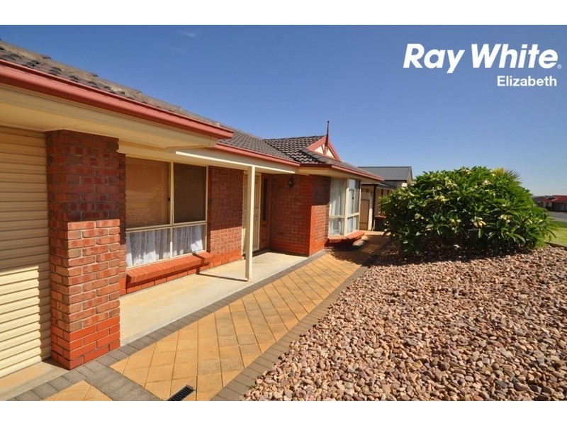 27 Kingate Boulevard, Blakeview SA 5114