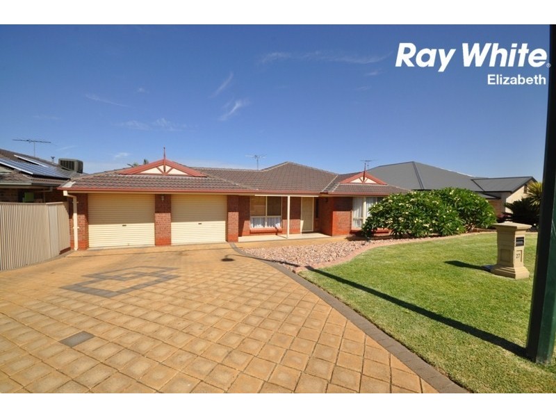 27 Kingate Boulevard, Blakeview SA 5114