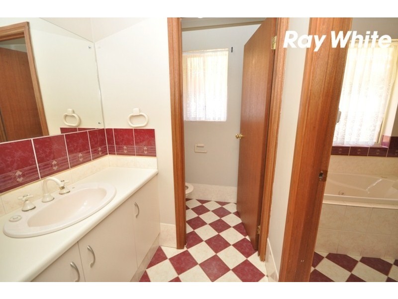 27 Kingate Boulevard, Blakeview SA 5114