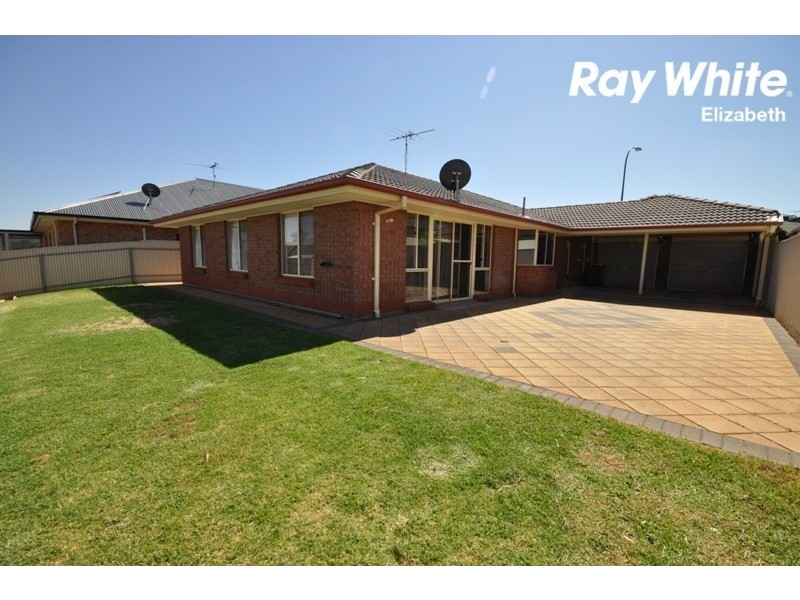 27 Kingate Boulevard, Blakeview SA 5114