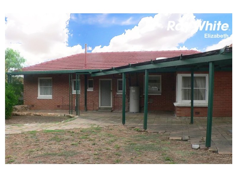 6 Hanson Road, Elizabeth Downs SA 5113