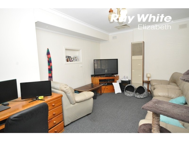 50 Hamblynn Road, Elizabeth Downs SA 5113