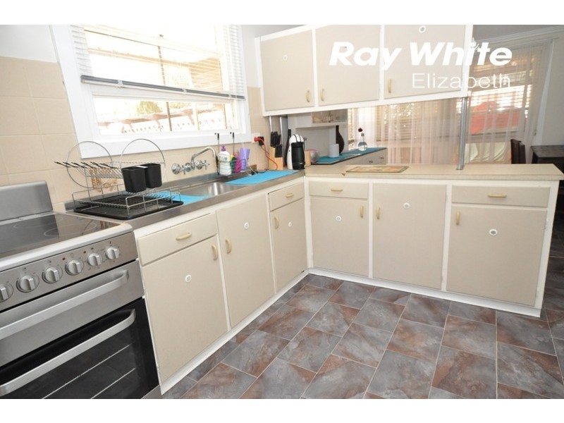 50 Hamblynn Road, Elizabeth Downs SA 5113