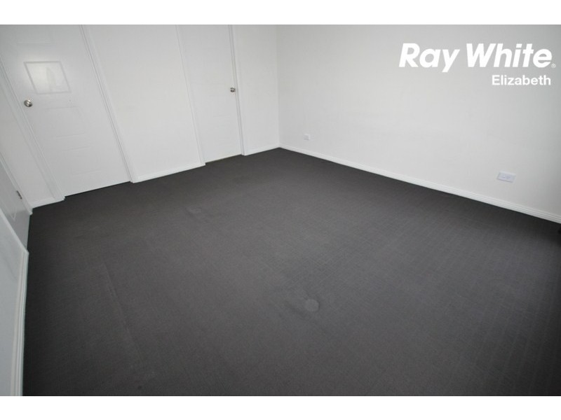 2 Tomnicstas St., Munno Para West SA 5115