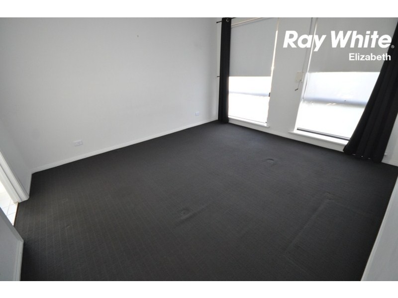 2 Tomnicstas St., Munno Para West SA 5115