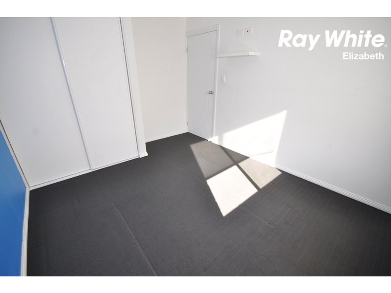 2 Tomnicstas St., Munno Para West SA 5115