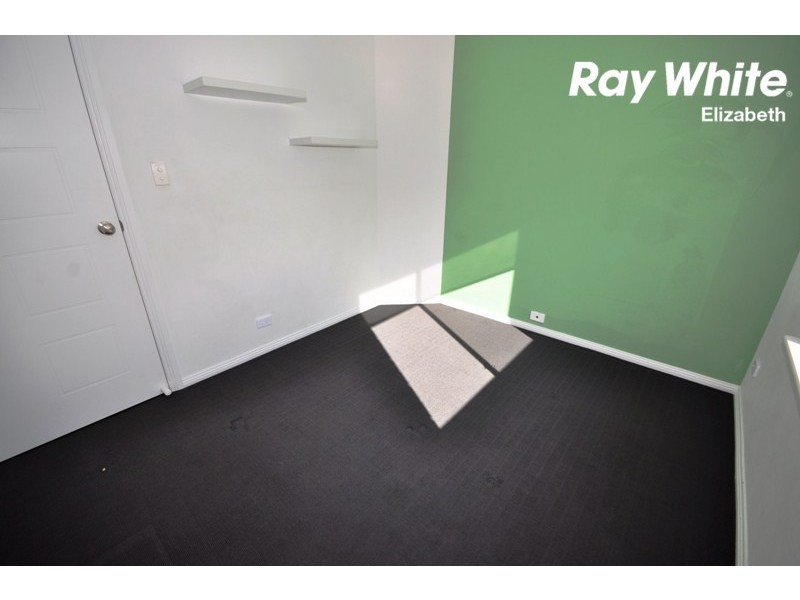 2 Tomnicstas St., Munno Para West SA 5115