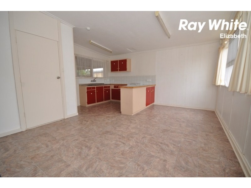 19 Counter Road, Elizabeth Downs SA 5113