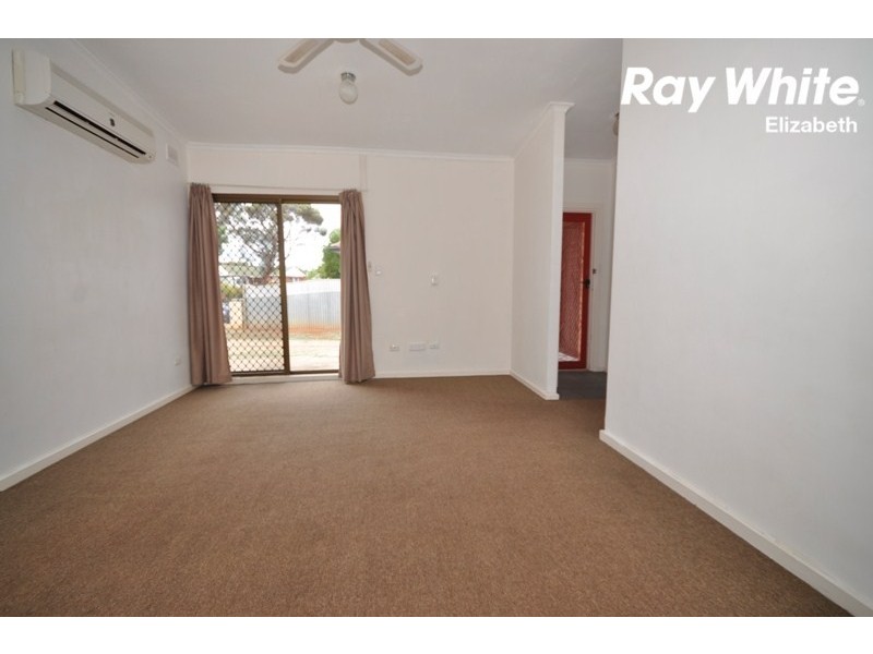 19 Counter Road, Elizabeth Downs SA 5113