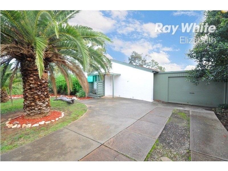 37 St Leonard Crescent, Elizabeth Downs SA 5113