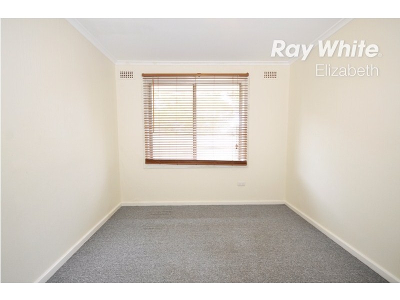 37 St Leonard Crescent, Elizabeth Downs SA 5113