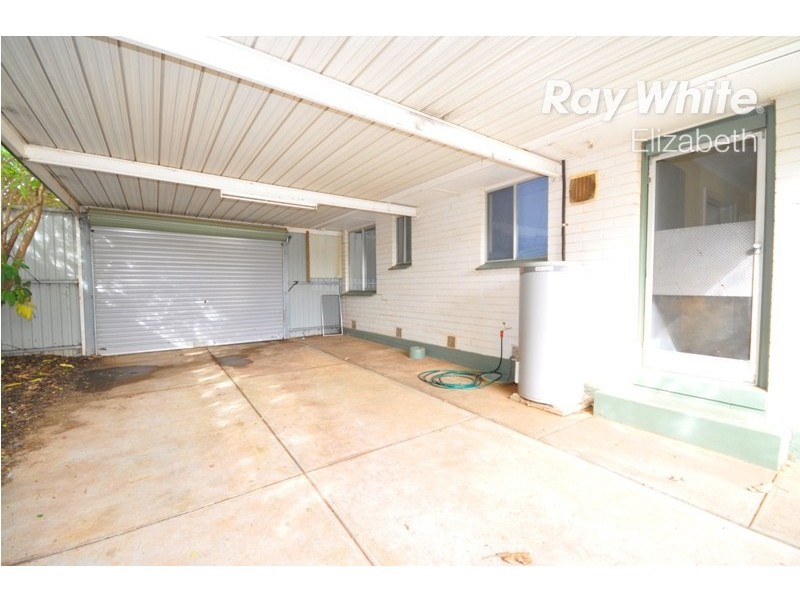 37 St Leonard Crescent, Elizabeth Downs SA 5113