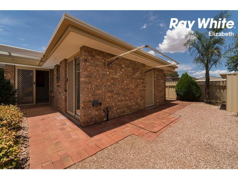 6 President Ave, Andrews Farm SA 5114