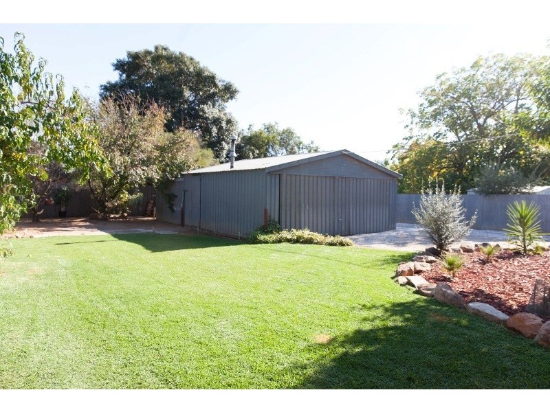 16 Elgin Ave, Evanston SA 5116