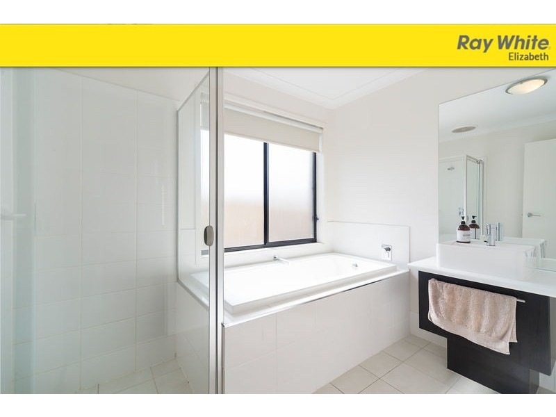 2 Eldorado St, Munno Para West SA 5115