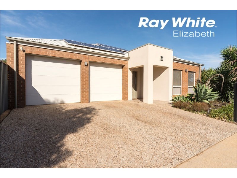 15 Gairdner Boulevard, Andrews Farm SA 5114