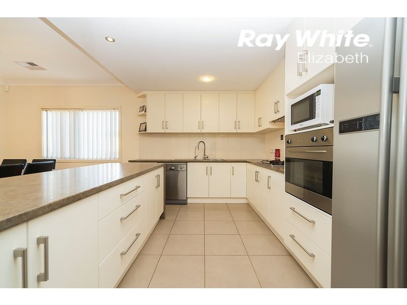 15 Gairdner Boulevard, Andrews Farm SA 5114