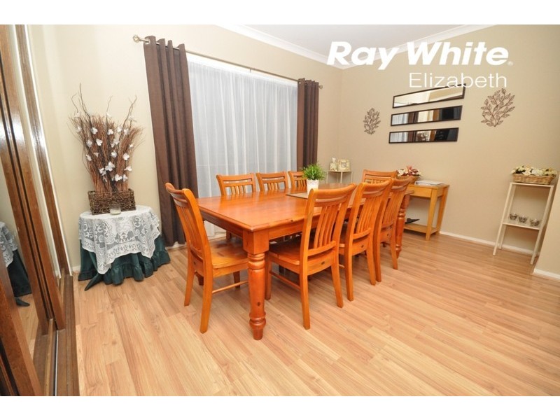 8 Brown Hill Cl, Blakeview SA 5114