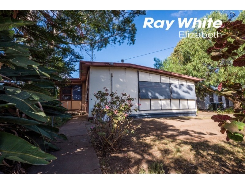 24 Blacks Road, Gilles Plains SA 5086