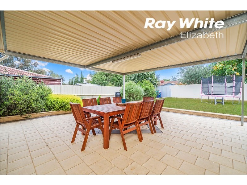 11 Burford Street, Elizabeth Downs SA 5113