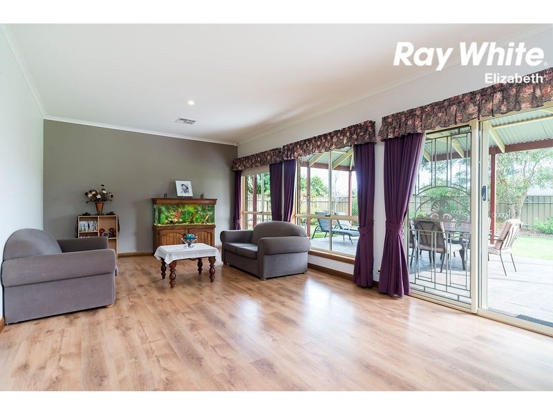 2 Trinity Court, Andrews Farm SA 5114